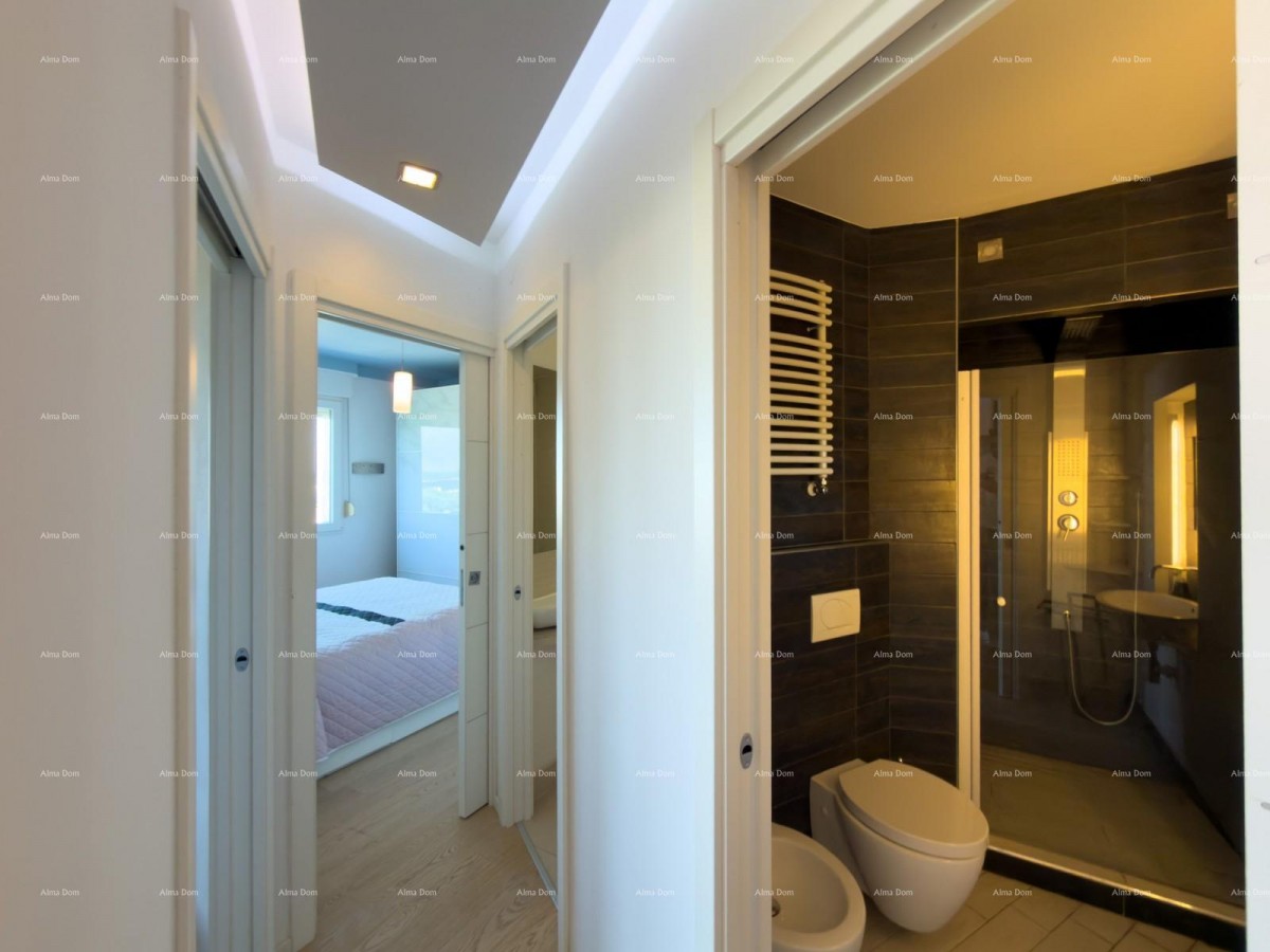 Vendita - appartamento con vista mare - a due minuti dalla passeggiata Lungomare, Pola! 12