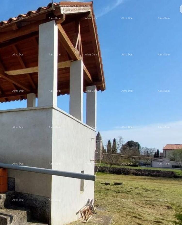 ИСТРИЯ, МАРЧАНА – Дом с просторным участком 1