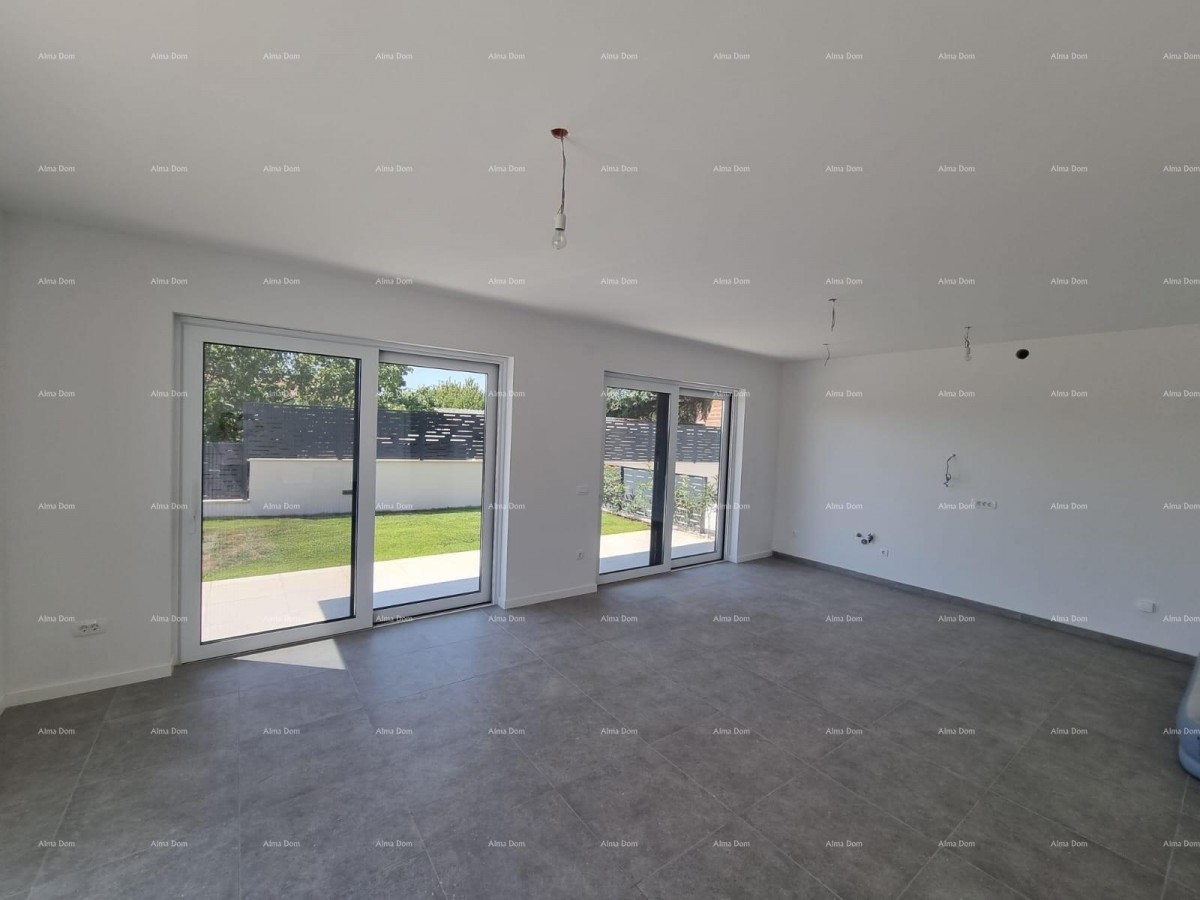 Sale of a luxurious duplex apartment with a pool, Tar! S2 12