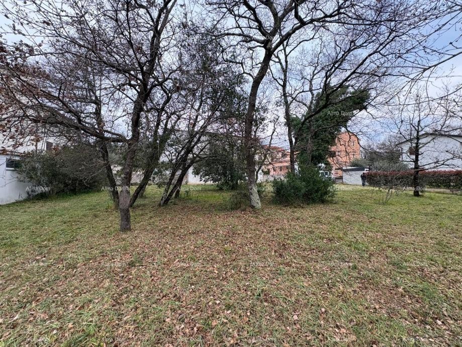 UMAG, apartment, two-story with a large yard of 1300 m2. The property has a usage permit. 17