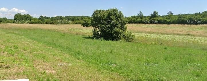 Крница – Строительная земля 889 м² с проектом и дополнительным сельскохозяйственным землёй 2.716 м² 1