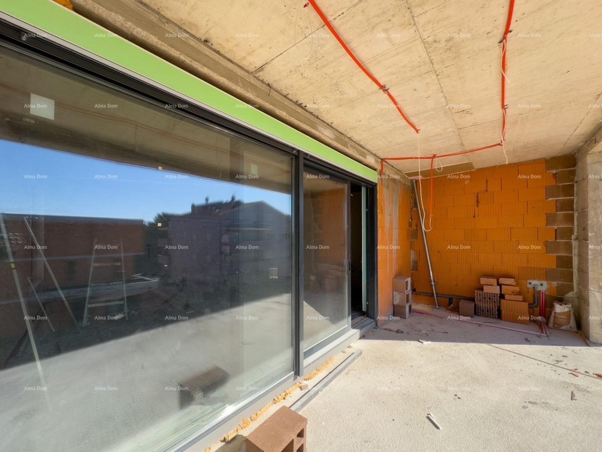 Prodajemo stan na drugom katu male zgrade!  Štinjan. 31