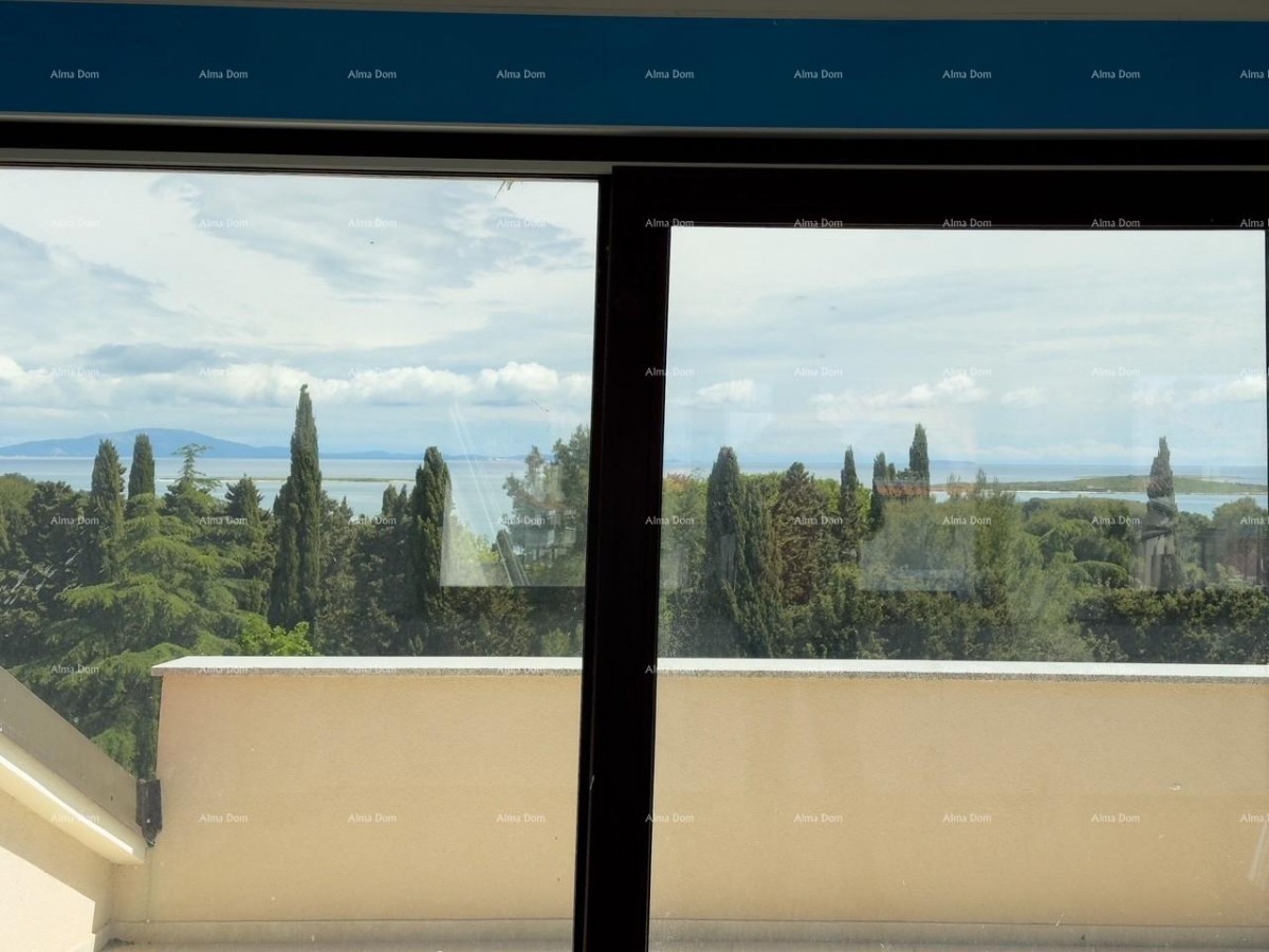 We are selling an apartment with a beautiful view of the sea! Premantura! 8