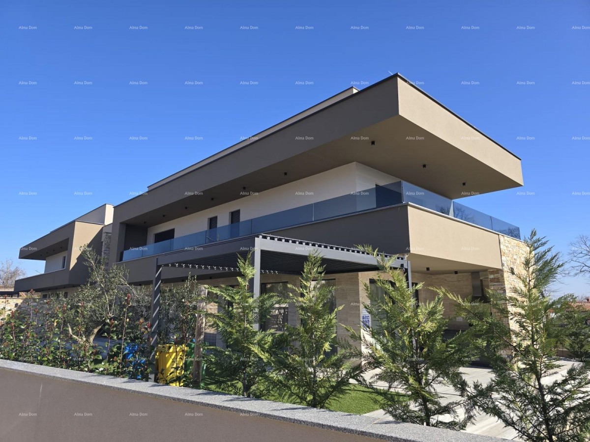 Moderna vila z bazenom in savno, Marčana! 32