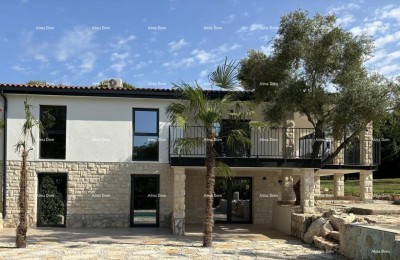 Продажа - Квартира с видом на море, в отличном месте, Умаг!