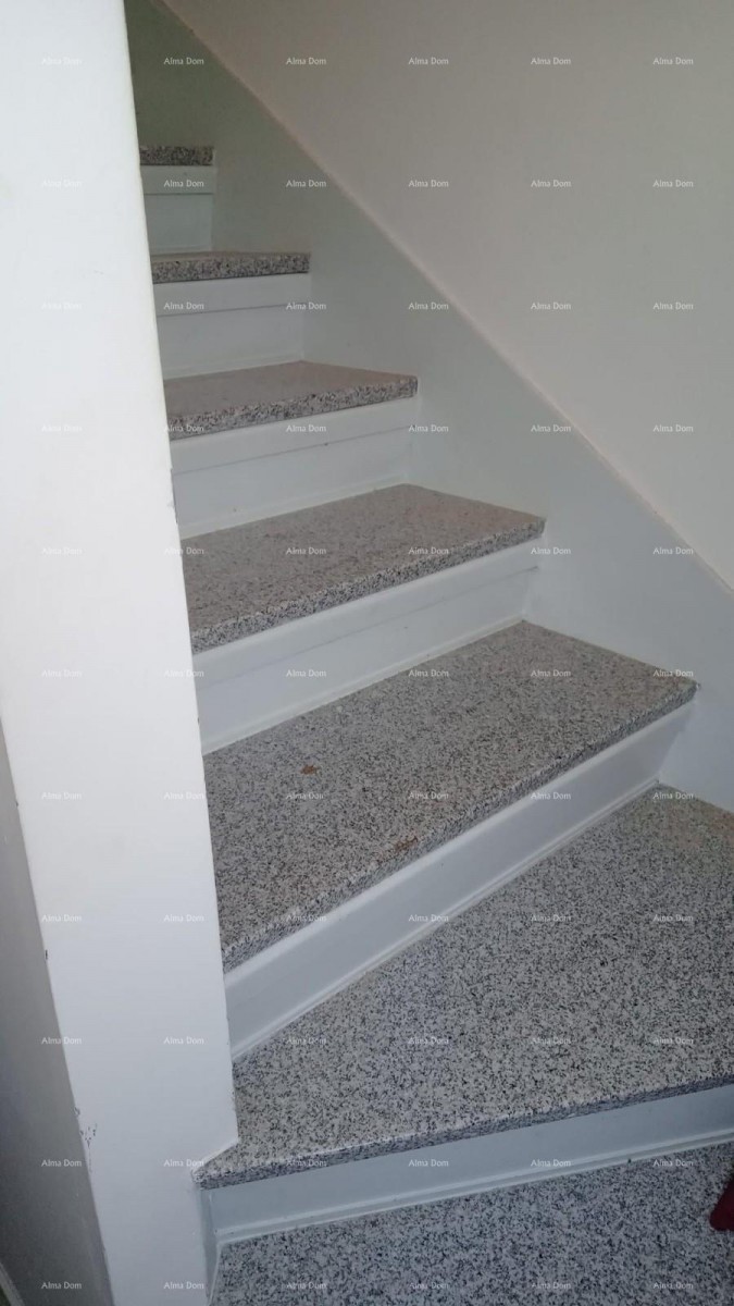 Prodaje se kuća u Banjolama. Volme. 10