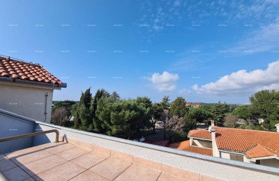 Excellent opportunity! Apartment for sale in a prime location, Medulin! Just a five-minute leisurely walk to the sea and beaches. Immediate proximity to the campsite.