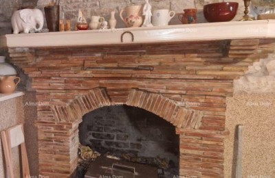 Detached stone house with a large yard – Filipana, Municipality of Marčana