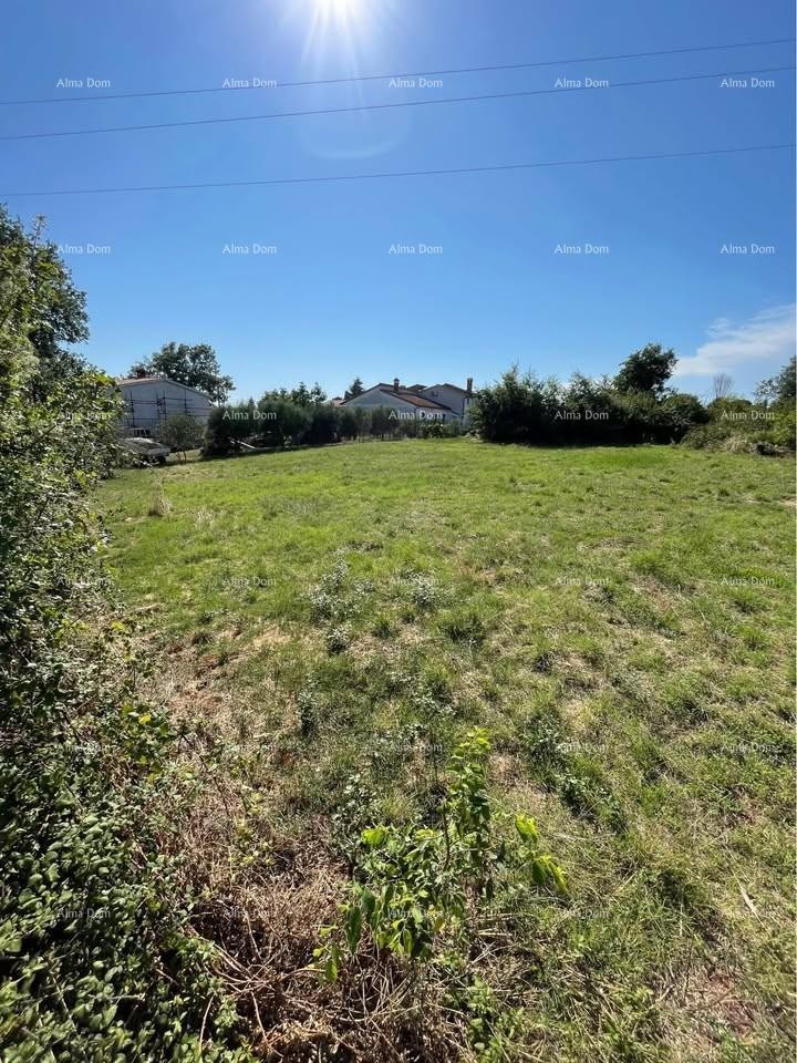 Građevinsko zemljišče 909 m² – Loborika 2