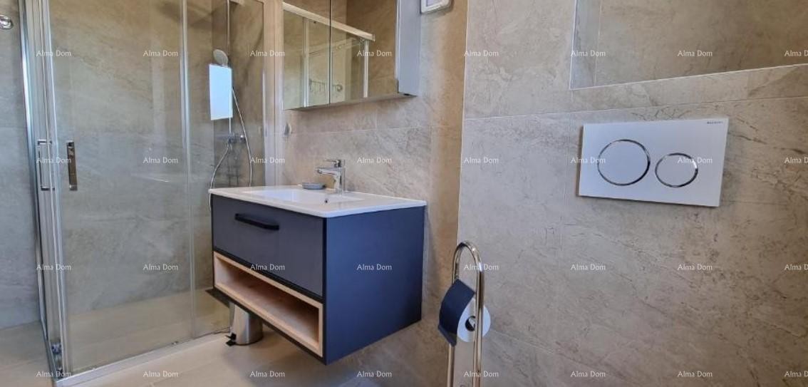 Predivan stan u Medulinu sa garažom. Blizina mora i plaže cca 500 metara. 25