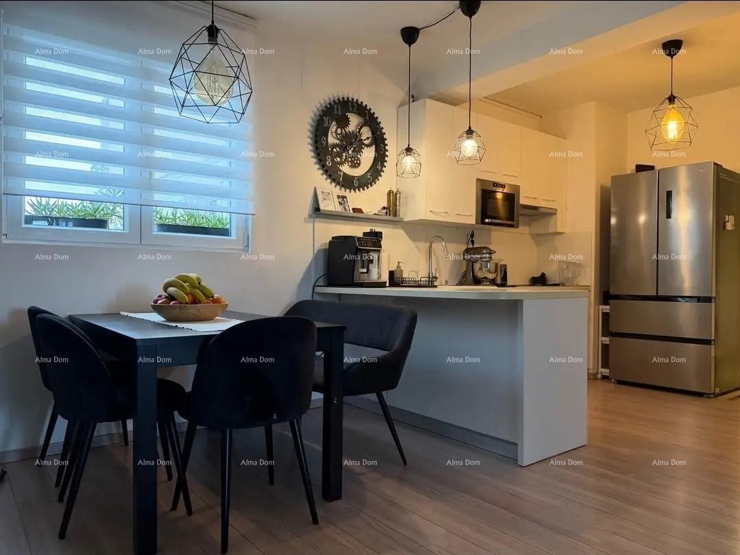 Prostrani stan u Puli s 2 spavaće sobe i parkingom, blizu centra i plaže 2