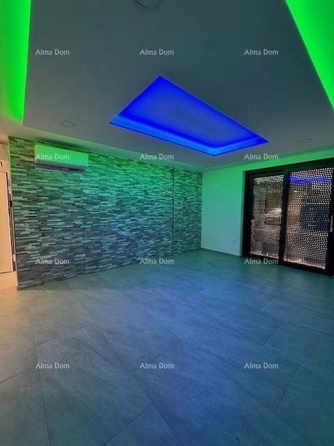 Новая здание из 2 квартир с бассейном и видом на море. Медулин! 6