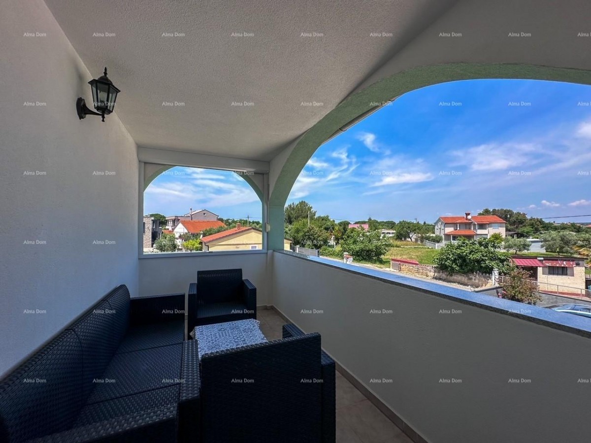 Продаем дом с двумя квартирами в Валбандоне. 4