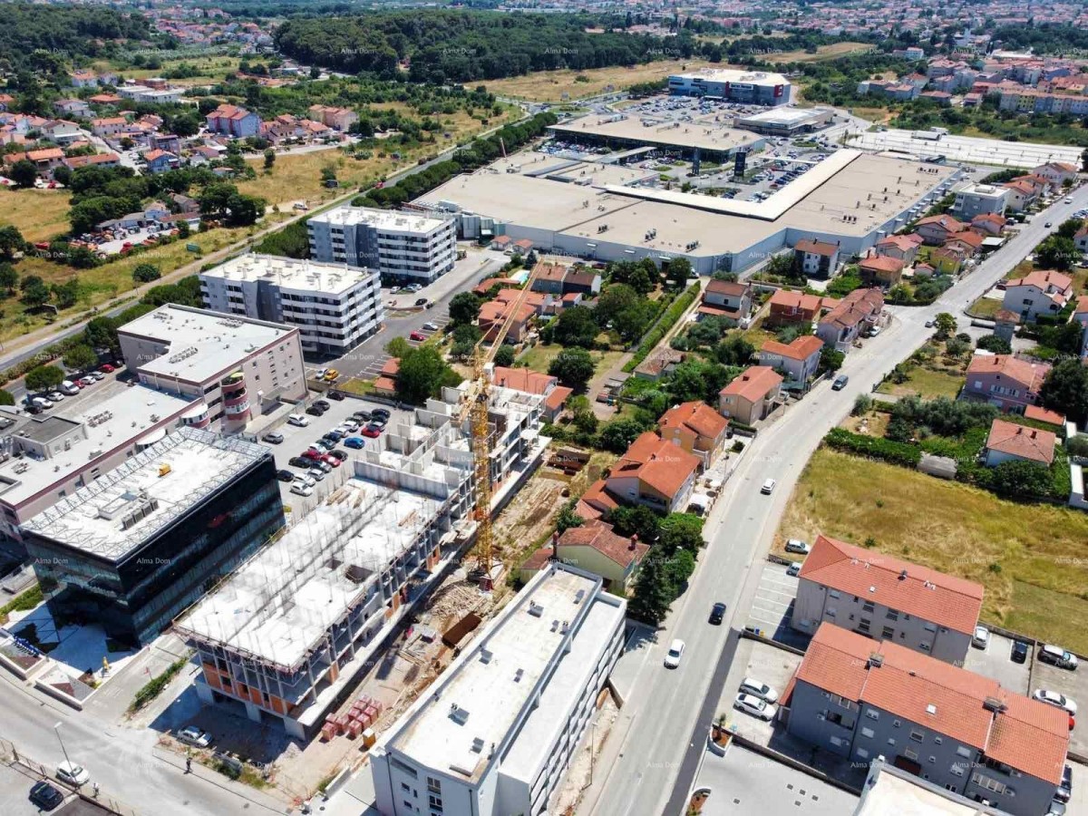 Reserved!!!! Pula! Multi-family, modern building with elevator, near the center. S25 10