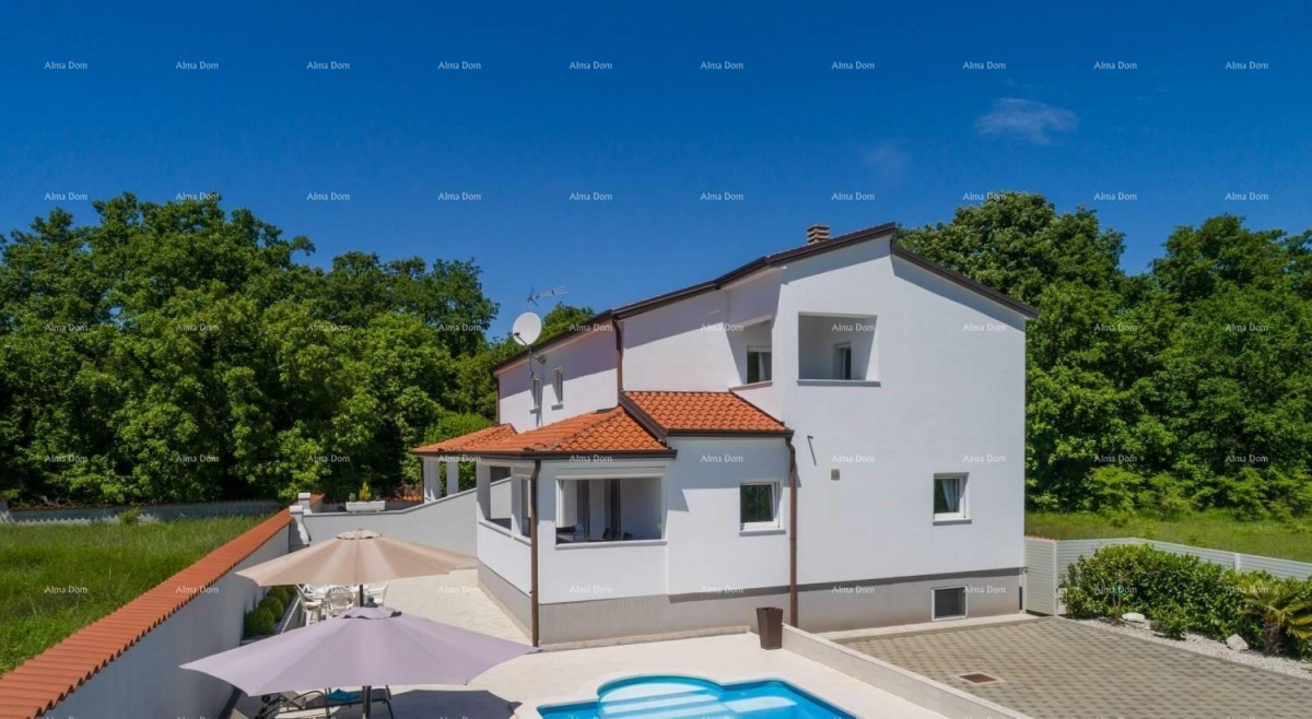 Vila dvojna s bazenom – okolica Poreč 2