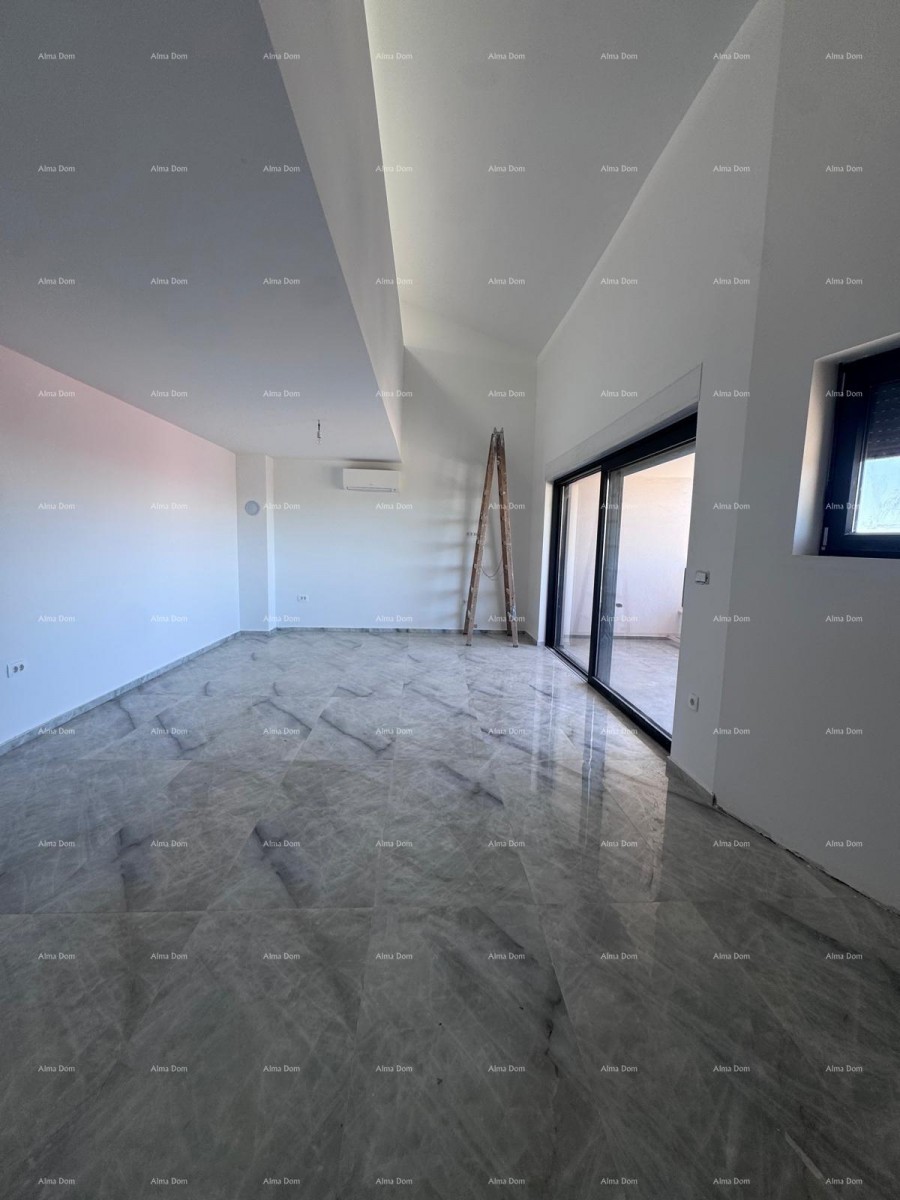 Sale of a luxury two-story apartment with a parking space, Valbandon! 26