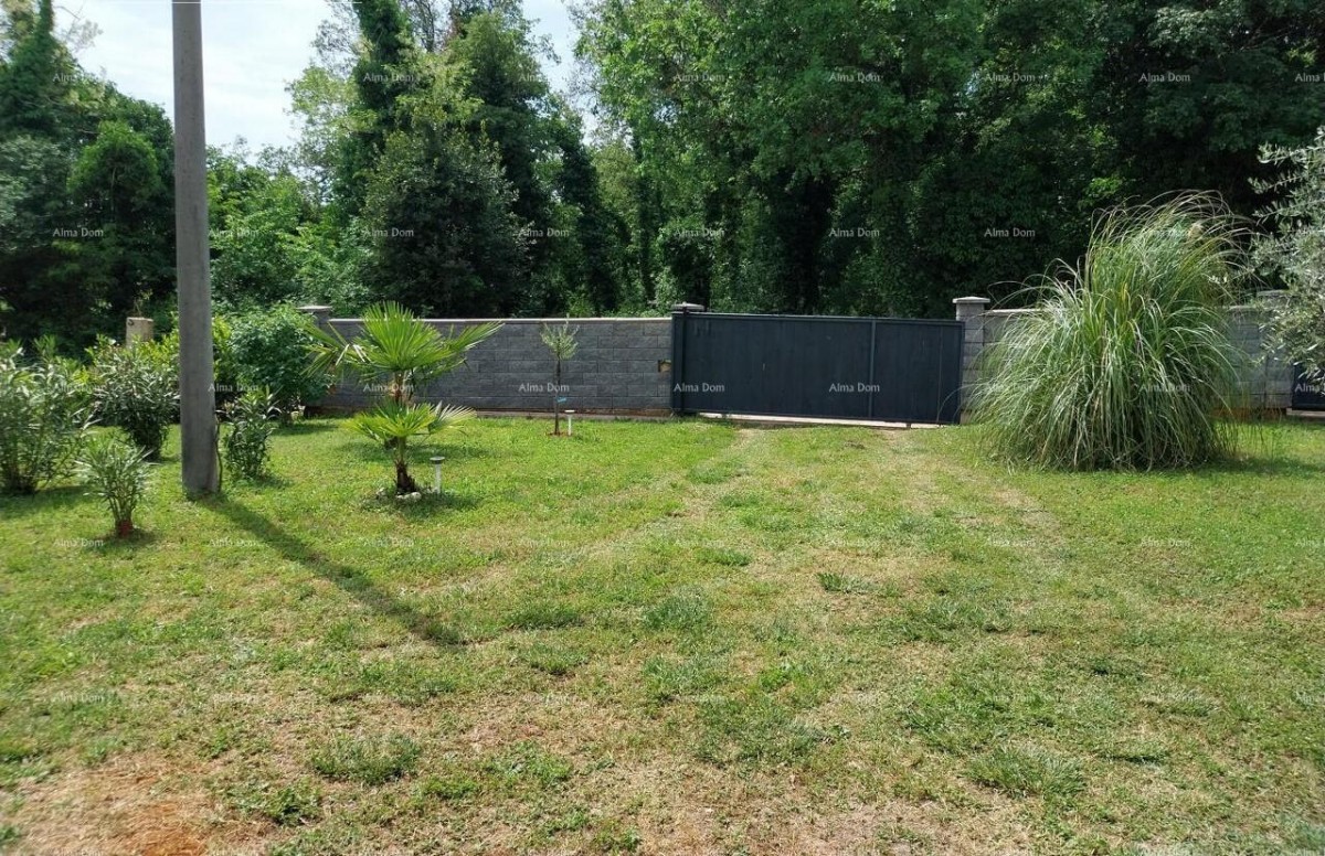 GRADBENI ZEMLJIŠČE 518 m², KRŠETE 1