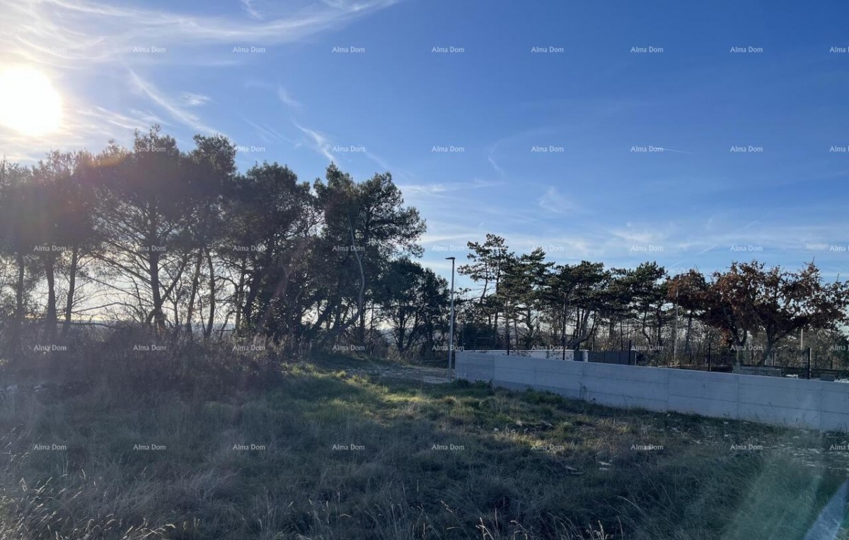 Юркания, Буйе. Строительный участок с панорамным видом 1