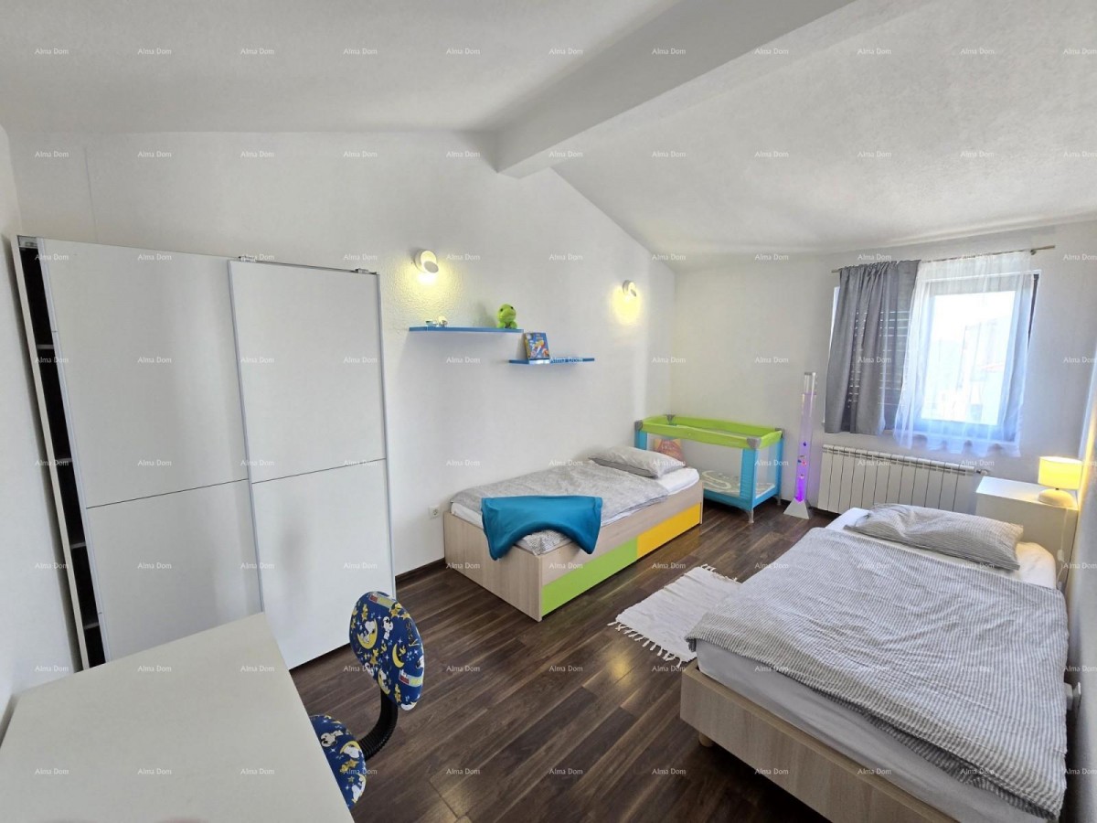 Last house in the row, with a jacuzzi! Marčana. 32