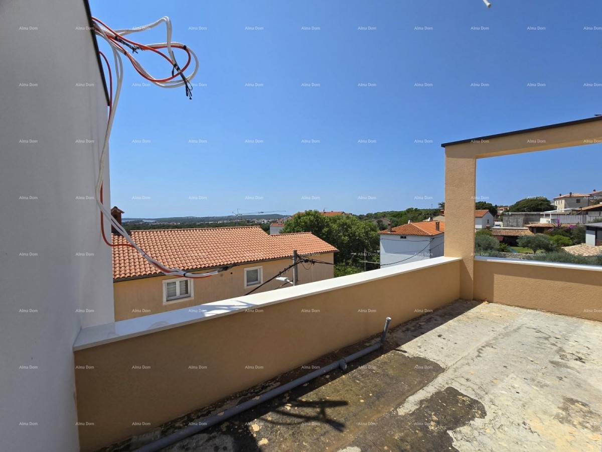 Prodaja - stan s terasom v novem stanovanjskem projektu, Ližnjan! S7 25