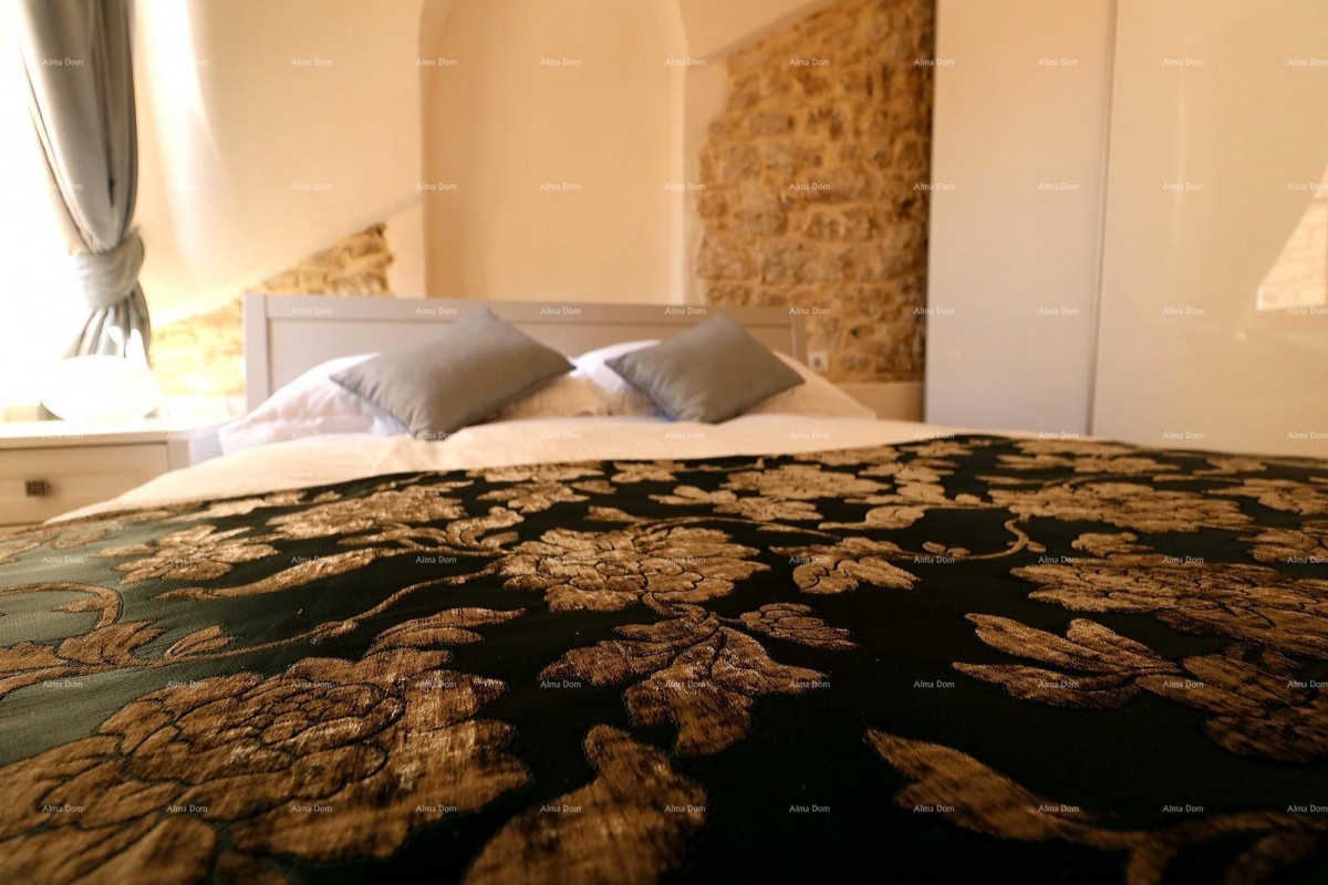 Beautiful, modernly furnished and renovated Istrian stone house for sale, Bale! 45