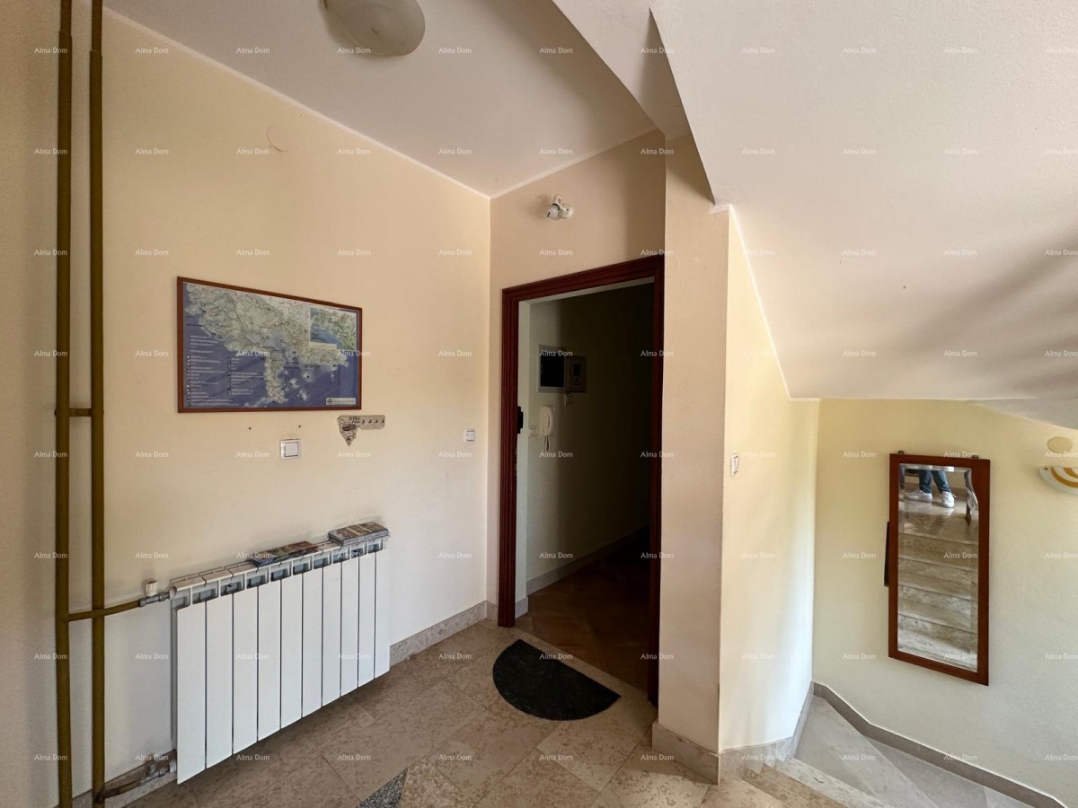 Prodajemo hišo s pet apartmajev na odlični lokaciji! 6