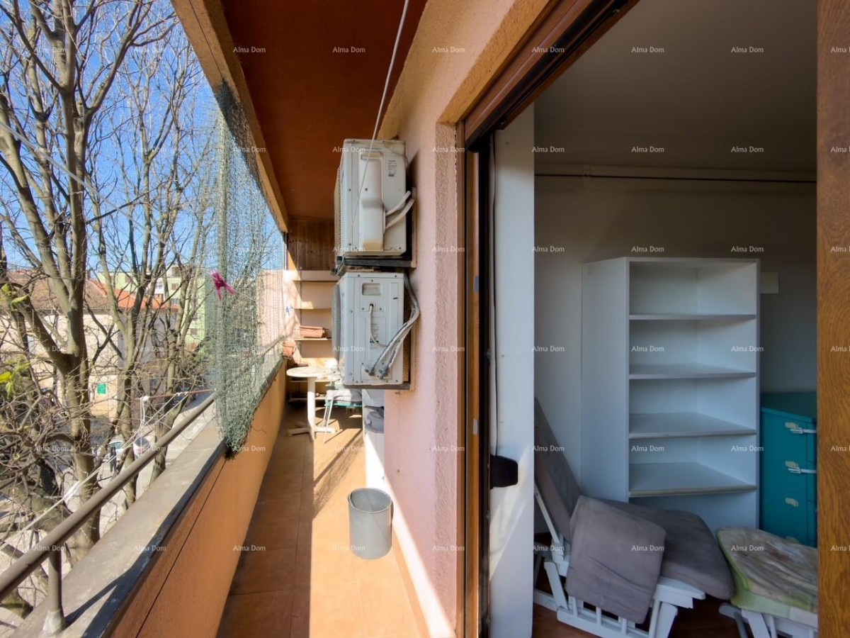 Vendiamo un appartamento in ottima posizione a Pola! 20