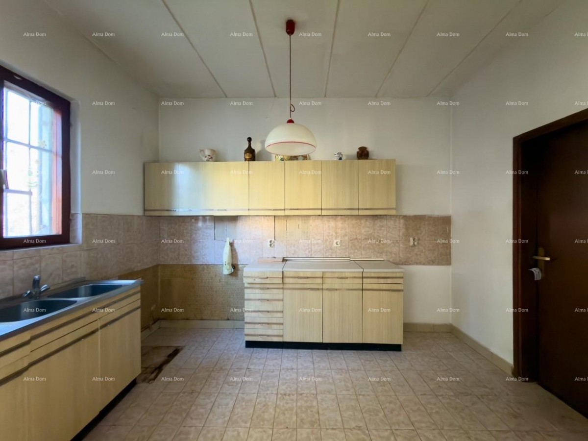 Kuća u centru Vodnjana! 8