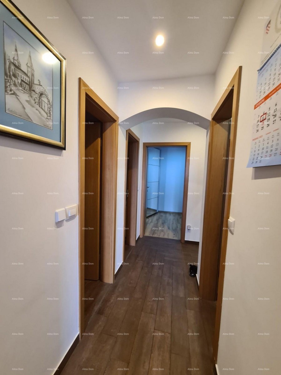 ДОМ С 3 АПАРТАМЕНТАМИ, МЕДУЛИН 38