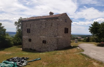Authentic Stone House with Sea View – Buje