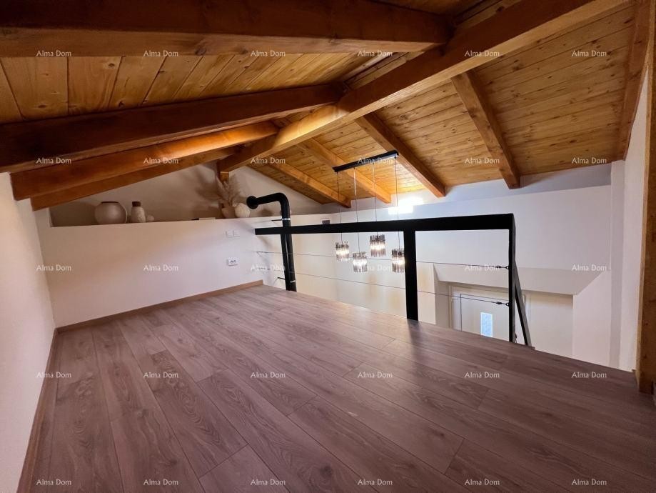 Two Renovated Istrian Stone Houses in Kanfanar 18