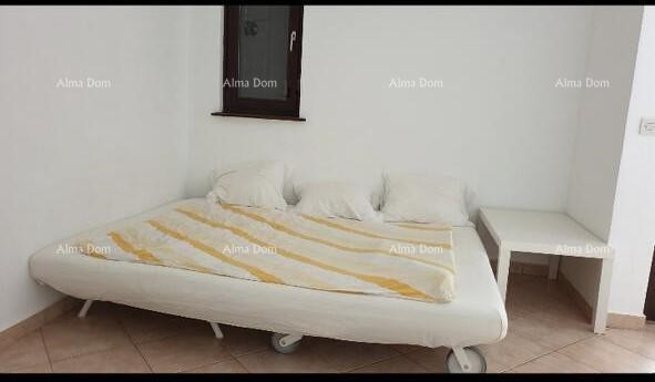 Apartman u prizemlju s terasom – Mareda, 300 m od plaže 2