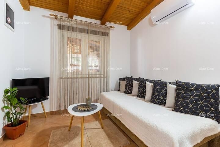 Veli Vrh! Pulj! Dvonadstropne hiše z bazenom! 19