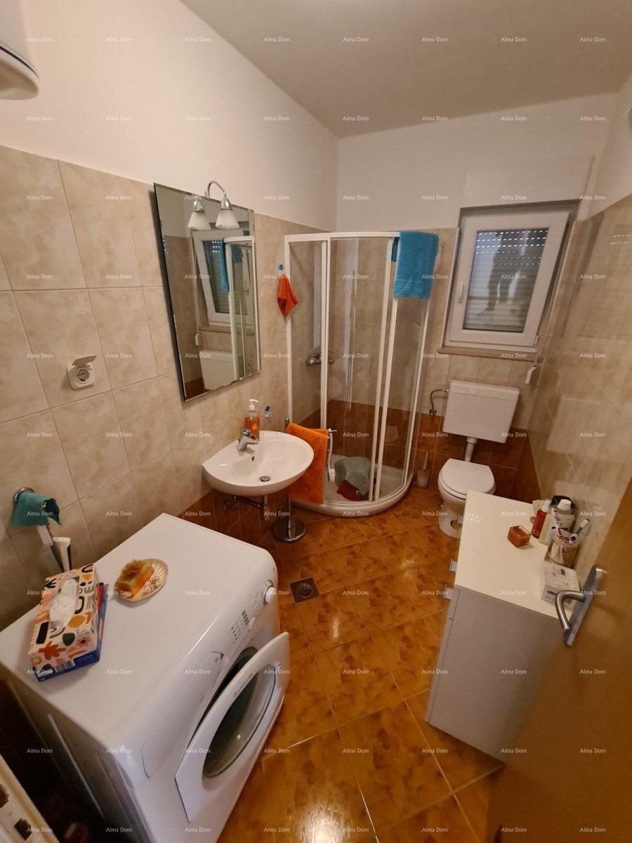 Apartma z odprtim pogledom na zaliv in morje. 9