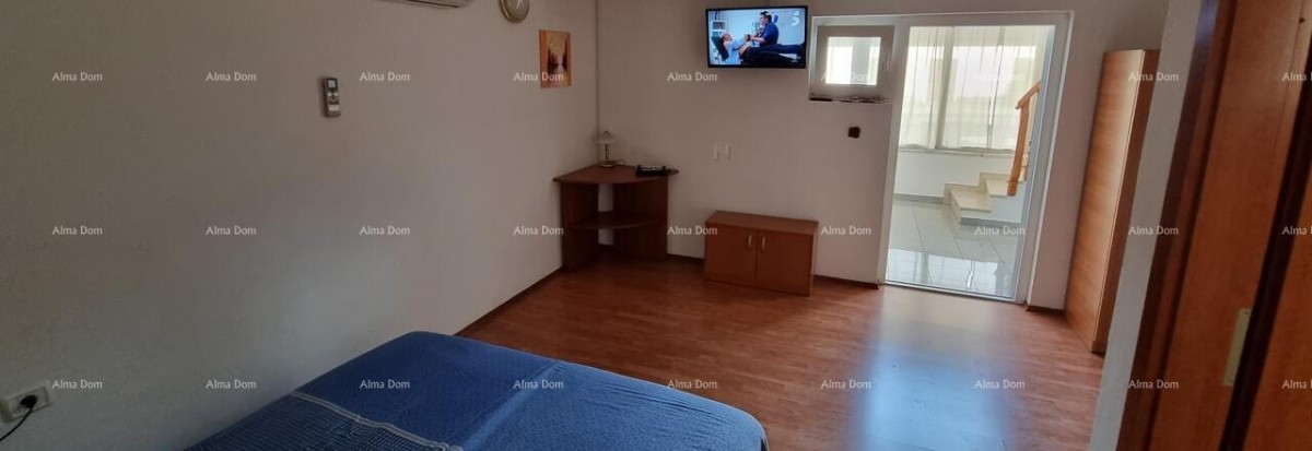 Buje Kaštel 12