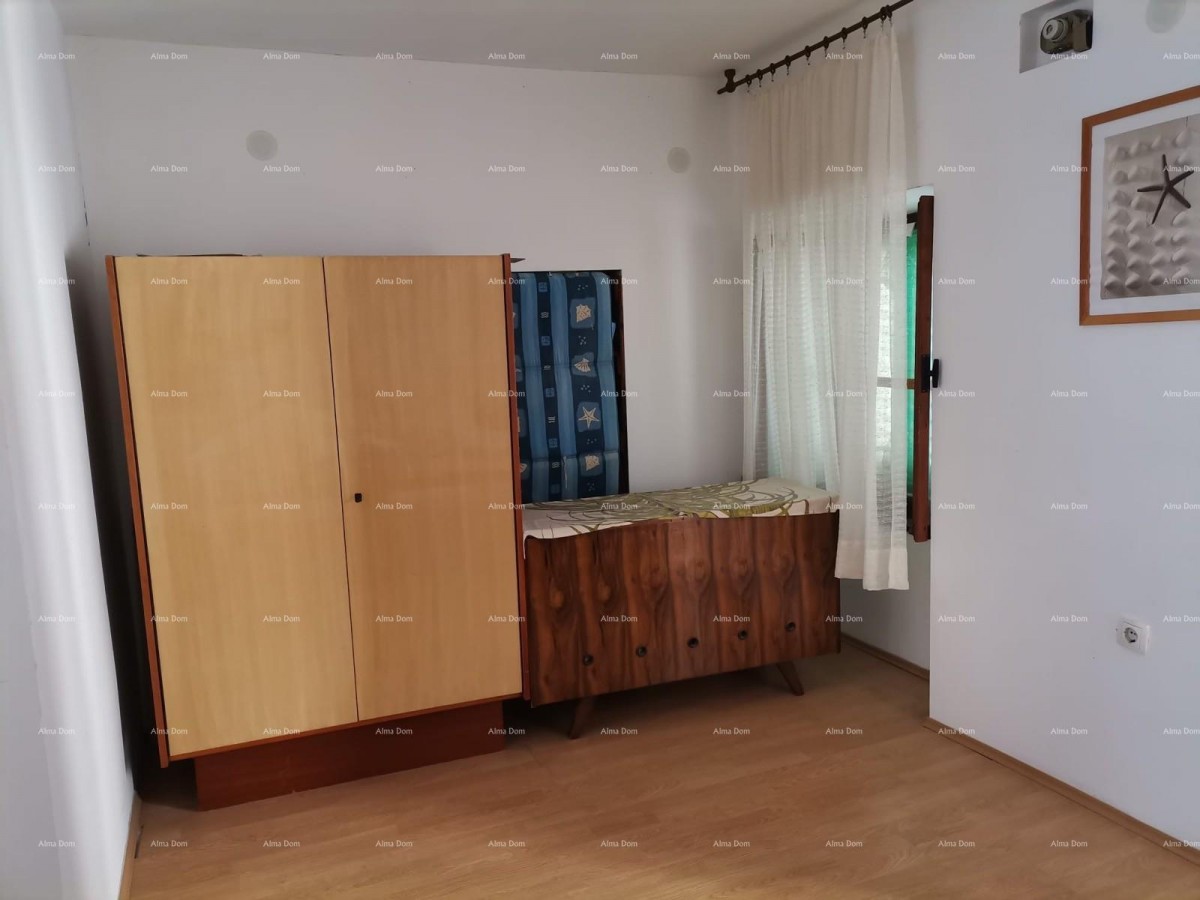 Prodaja hiše na treh etažah, Medulin! 9