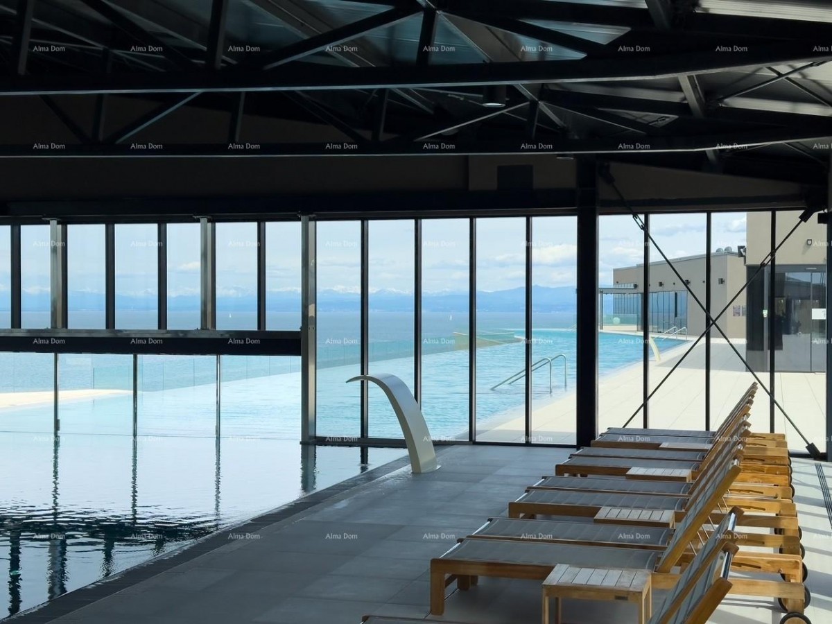 Umag. Продаем квартиру в элитном апарт-отеле! 10