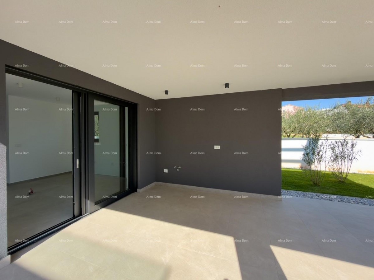 Современная вилла в 100 метрах от моря! 23