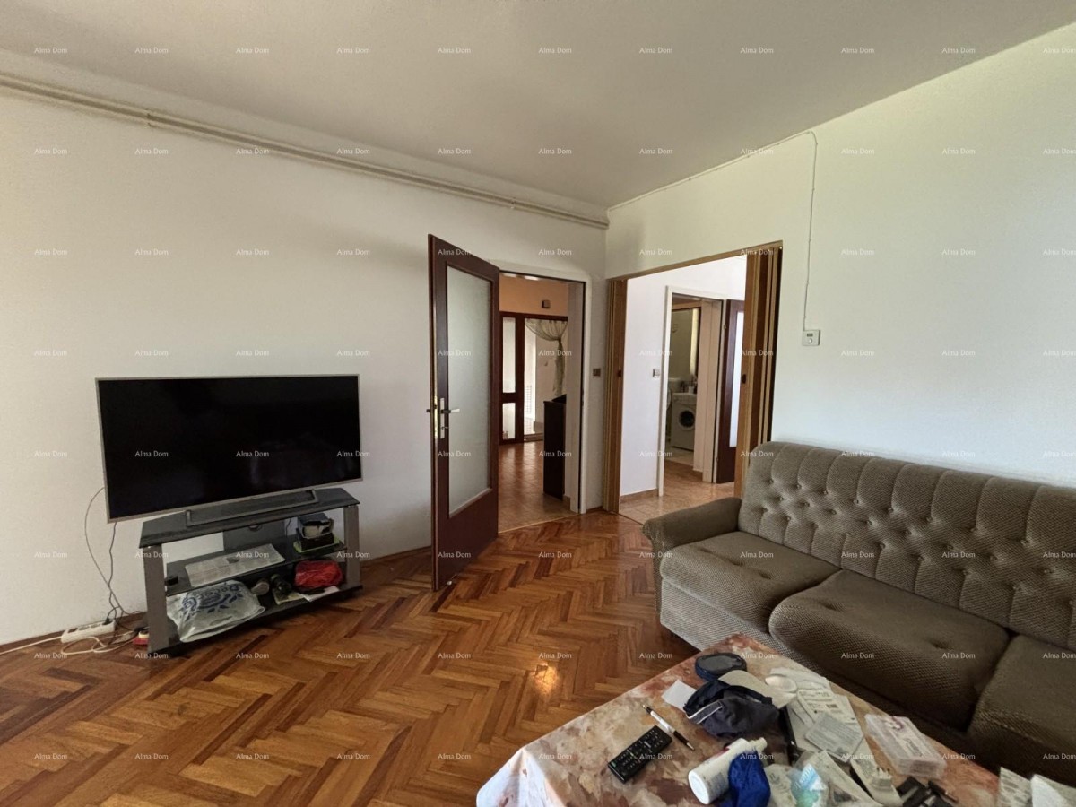 VALBANDON - Kuća s dva stana – idealna za obiteljski život ili investiciju 8