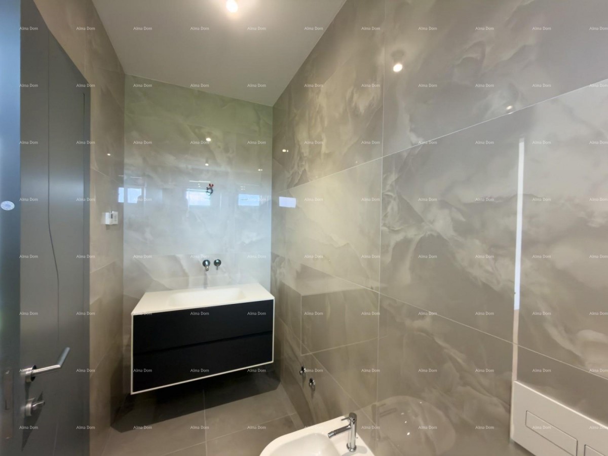 Новая современная вилла рядом с морем! 32