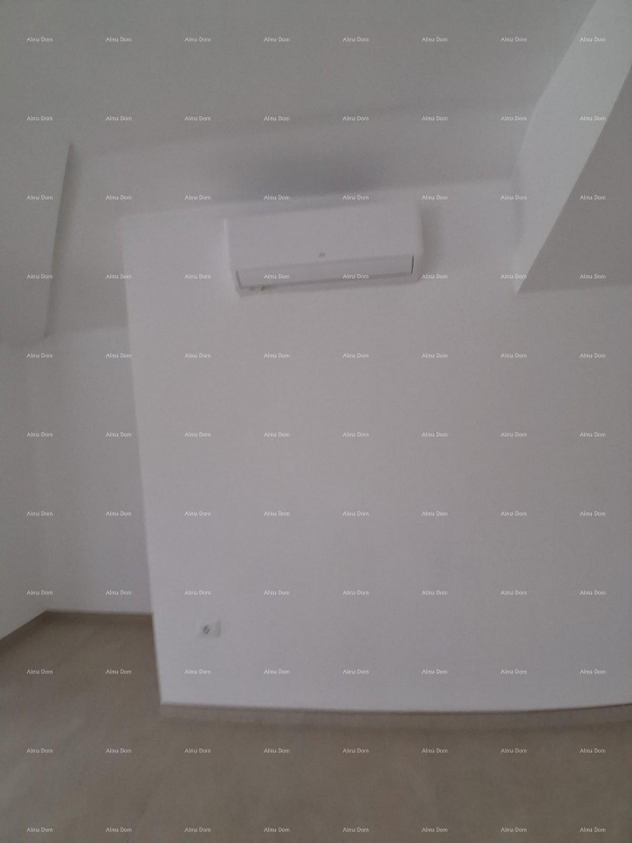 Продажа - роскошный дом на большом участке с бассейном, спа-салоном и тренажерным залом, Пореч! 30