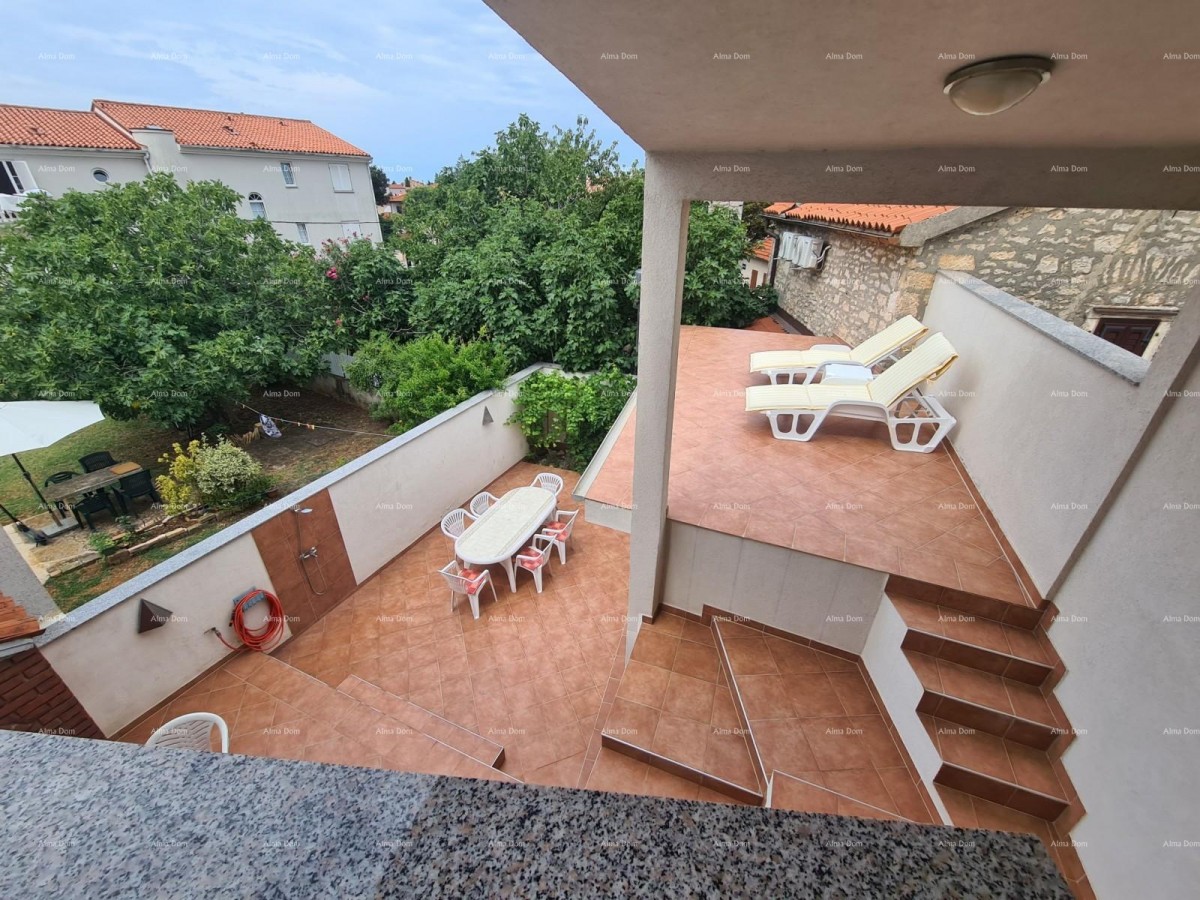 Дом с подсобным помещением. Medulin. 1