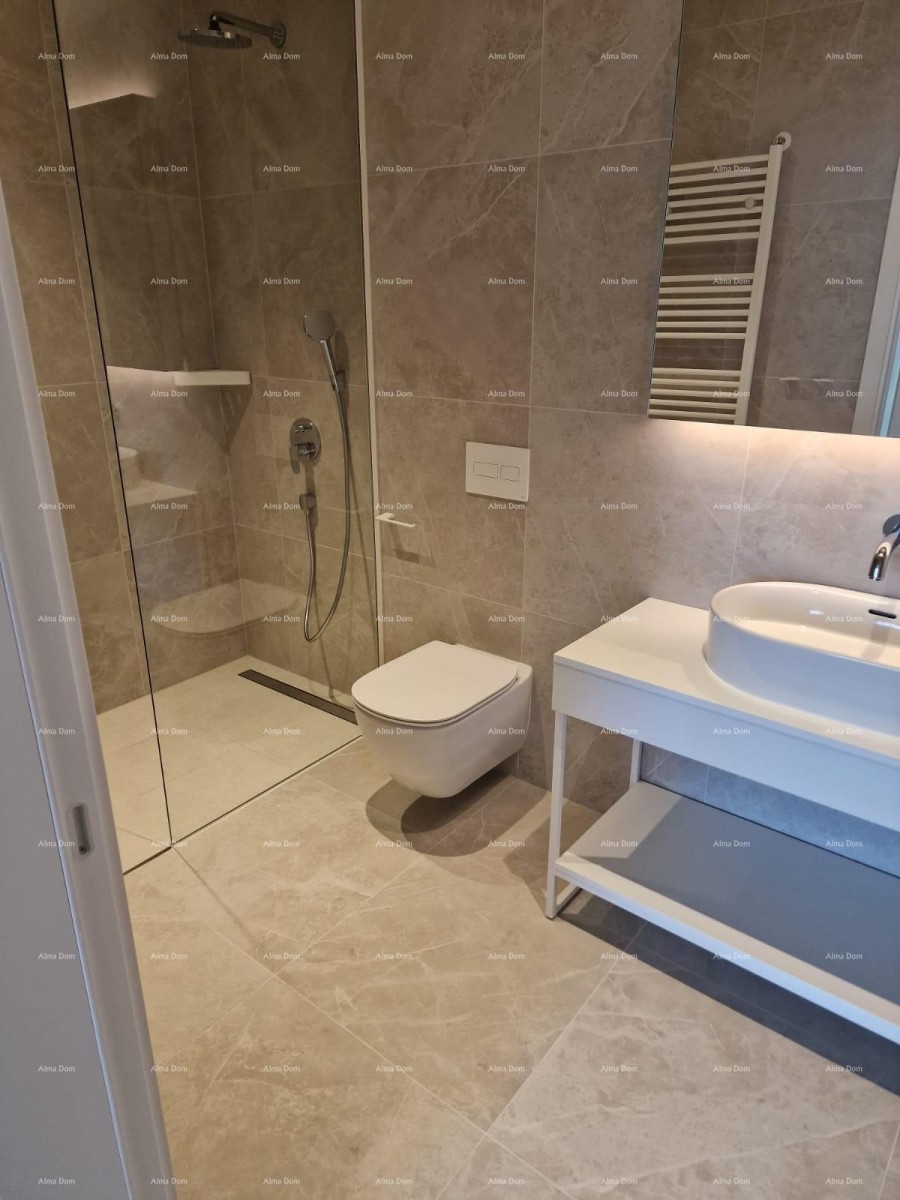 Umag. Prodajemo apartman u luksuznom Aparthotelu! Crveni Vrh 41