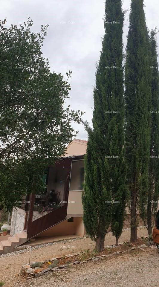 Kuća s terasom – Kavran 6