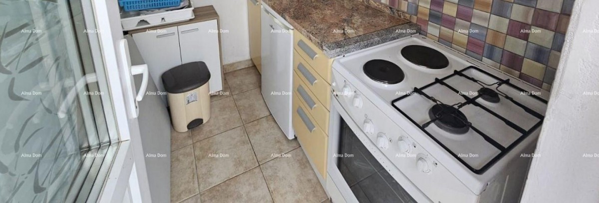 PEROJ, Stan na gornjem katu, blizu mora. 6