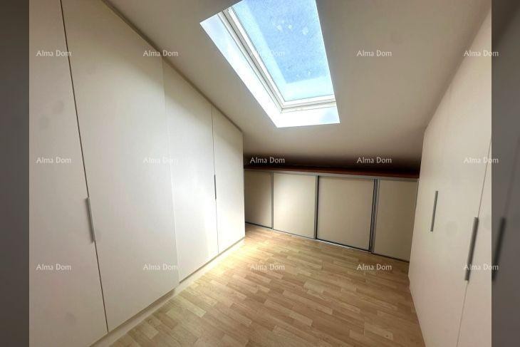 Poreč – Prostoren penthouse z veliko teraso in pogledom na morje 18