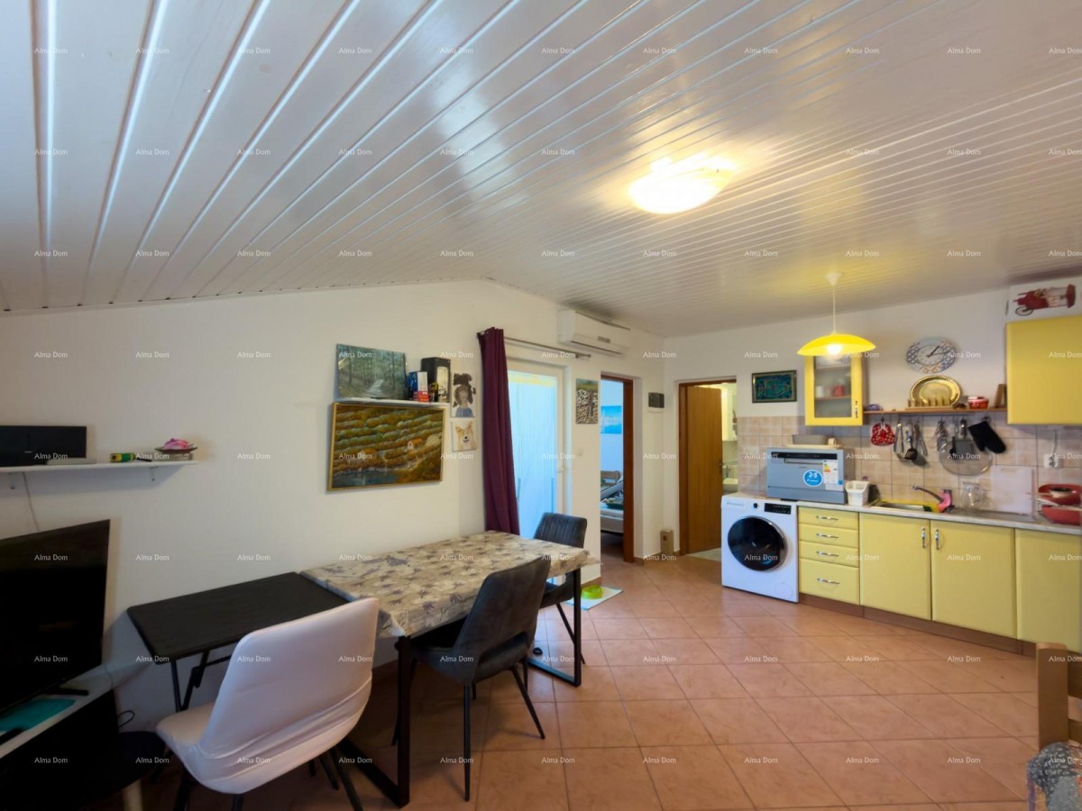 We are selling an apartment with a sea view! 5