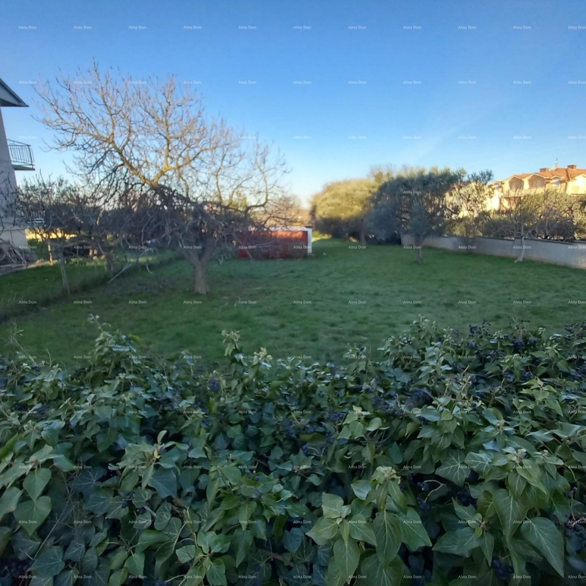 For Sale: Large Building Plot in Medulin – 1,895 m² 2