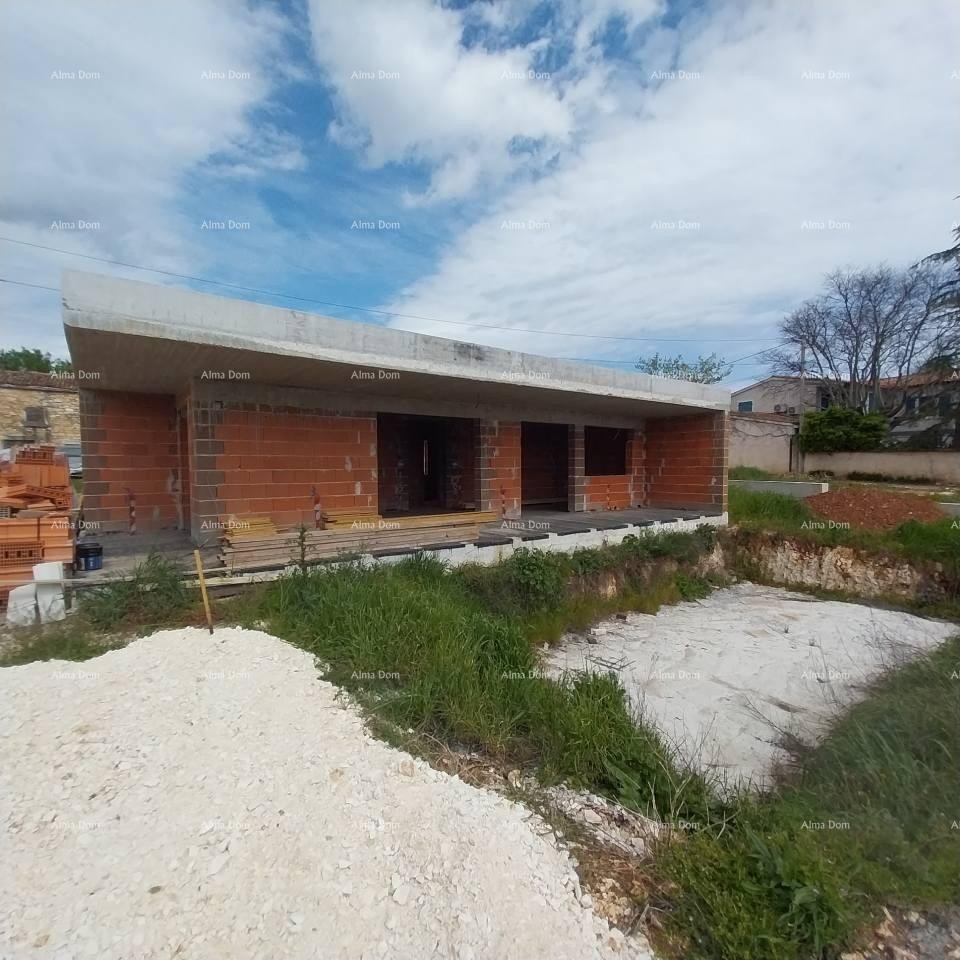 Продается строящийся дом – Мунтич 3