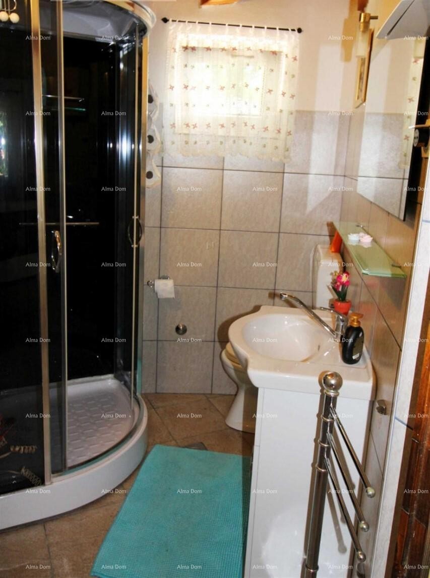 MEDULIN – AVTENTIČNA ISTRSKA HIŠA (KAŽUN) Z VRTOM, 600 M OD MORJA 11